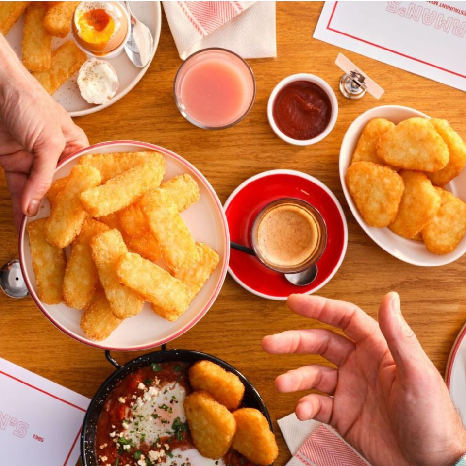 Edgell® Hash Brown Fingers, In Use